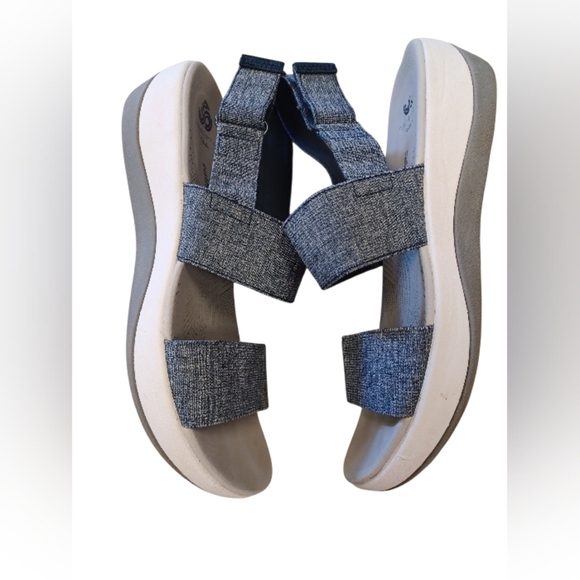 Clarks Cloudsteppers EUC Blue Wedge Sandals Size 9 - Picture 3 of 7